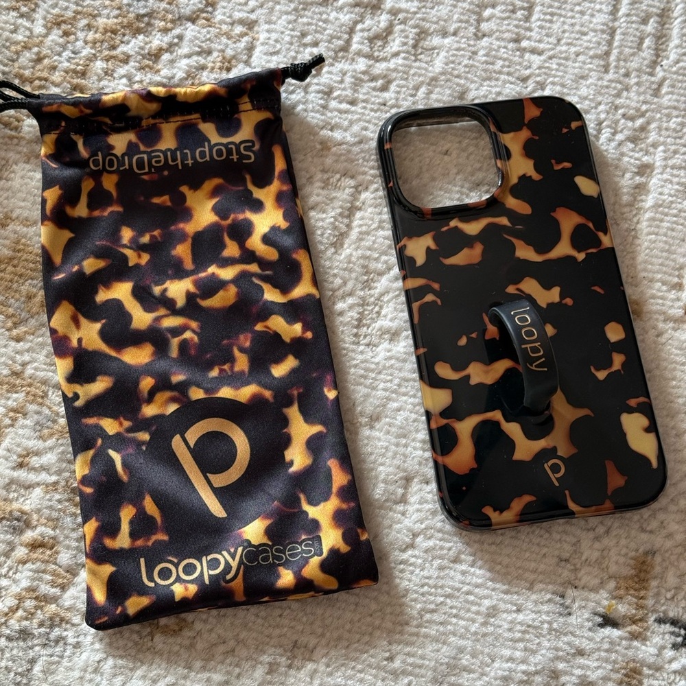 Loopy case iPhone 13 Pro Max tortoise righty translucent gloss dark smoke bumper